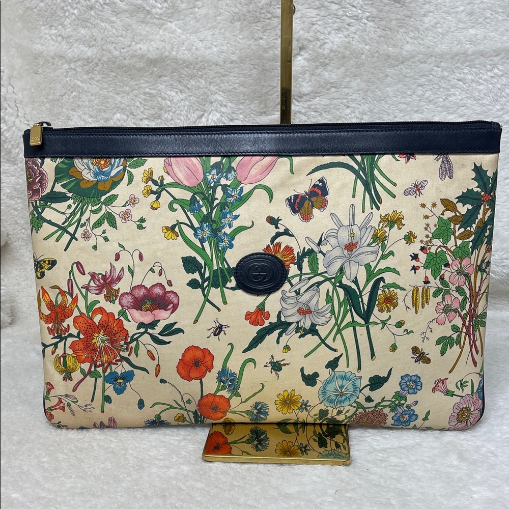 Vintage Gucci Flora Floral Print Large Clutch/ Document Holder with Navy Trim